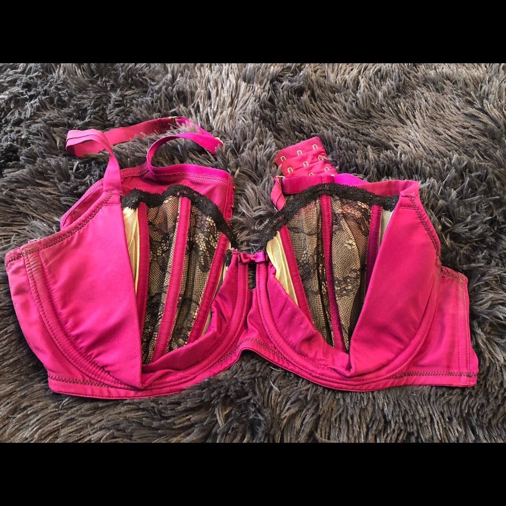 Balconnet Bra with boning